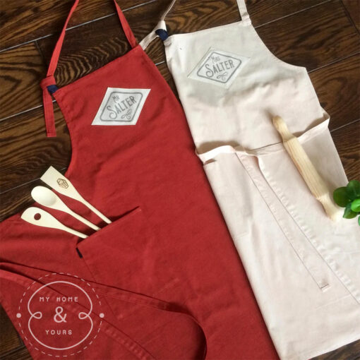 Matching custom couple aprons in linen and cotton premium quality