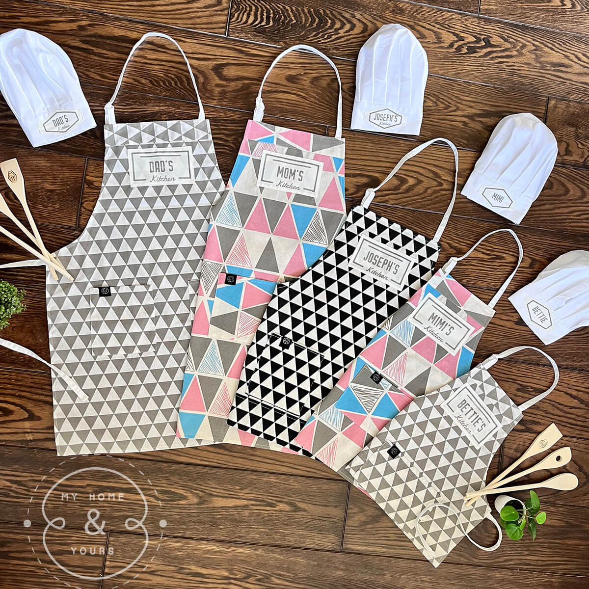 unique custom quality aprons for the whole family with personalised name and text for toddler kids teens to adult size in three cute color patterns